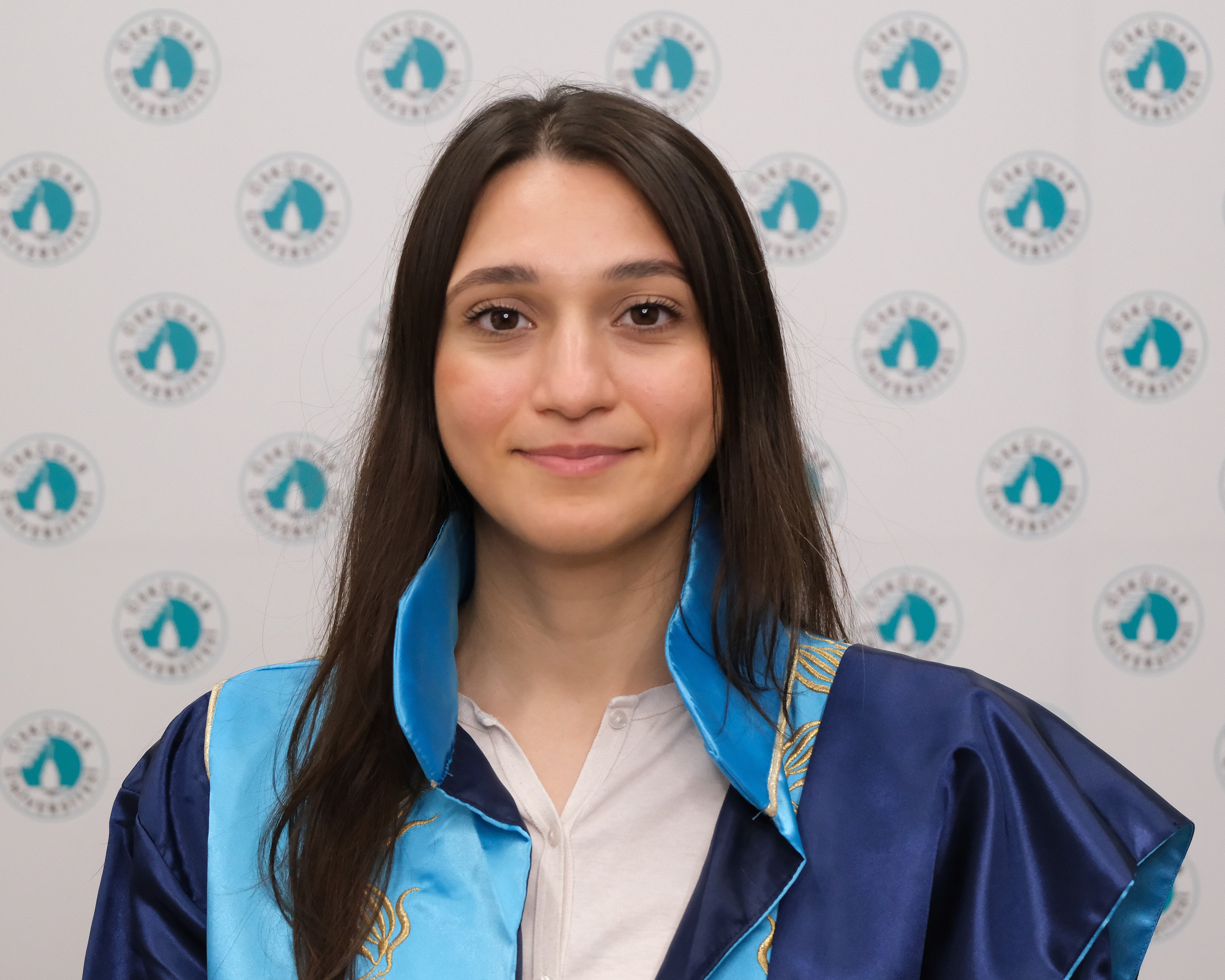 Dr. Öğr. Üyesi Gökçe Gültekin