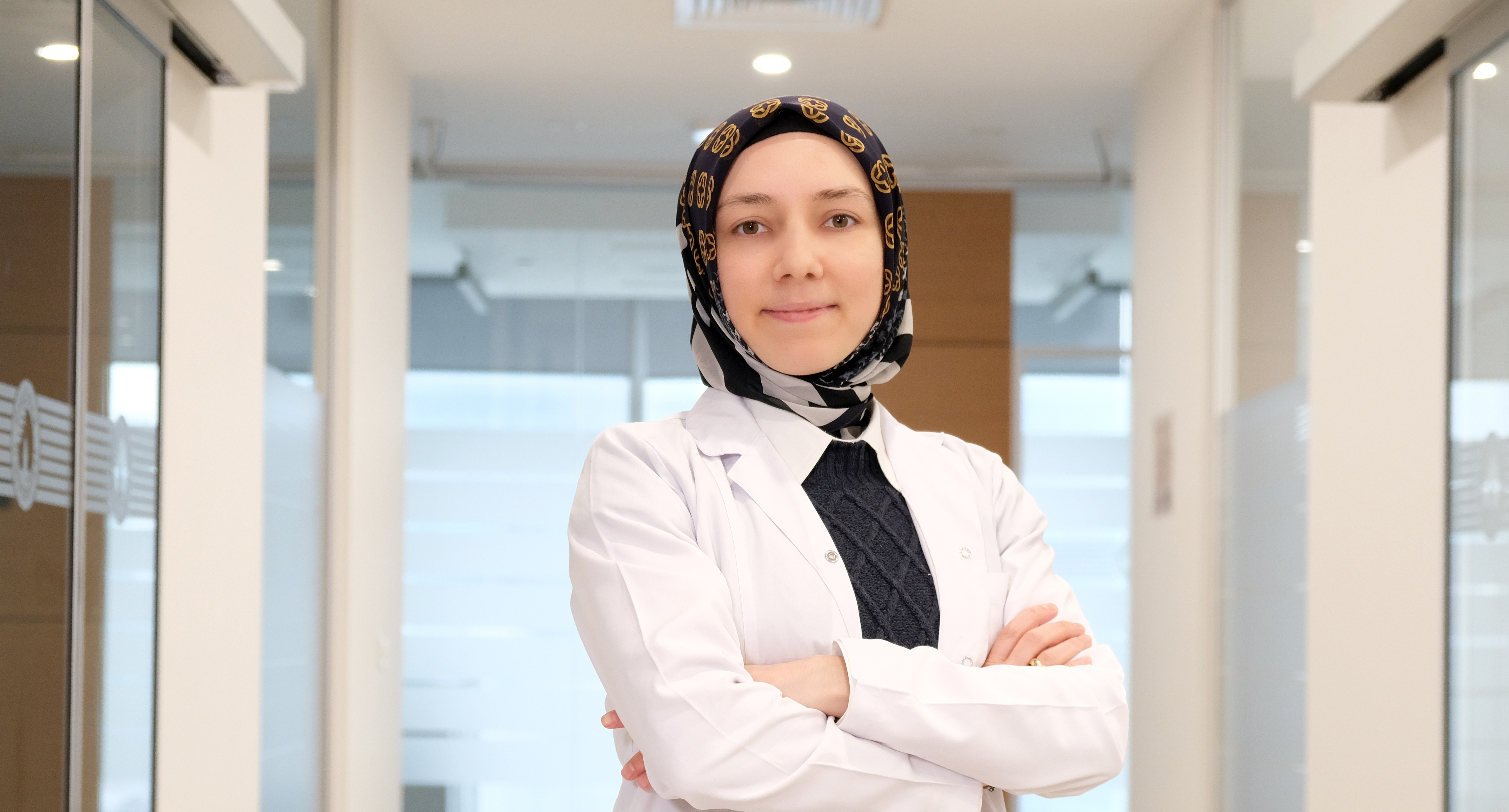 Periodontoloji Uzmanı Dr. Öğr. Üyesi Kübra Güler