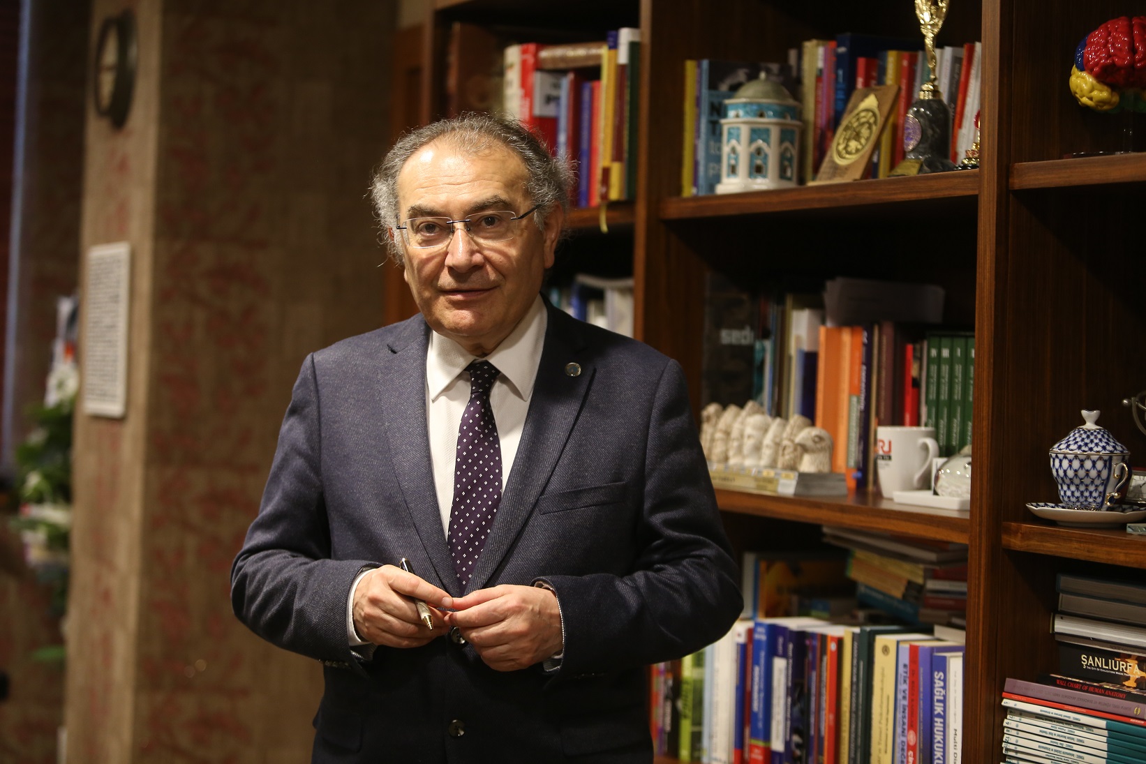 Psikiyatrist Prof. Dr. Nevzat Tarhan