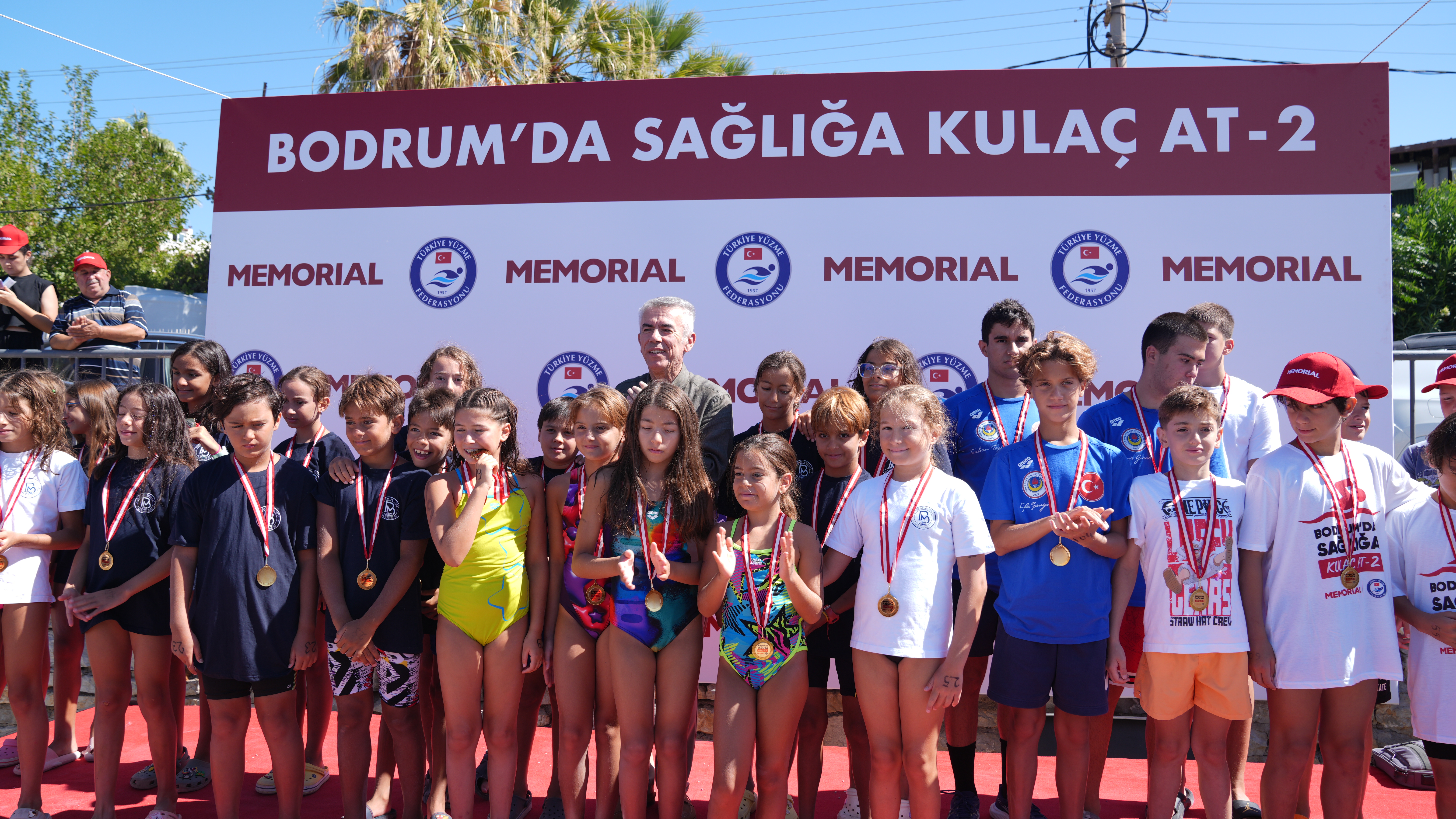 Memorial Sağlığa Kulaç At
