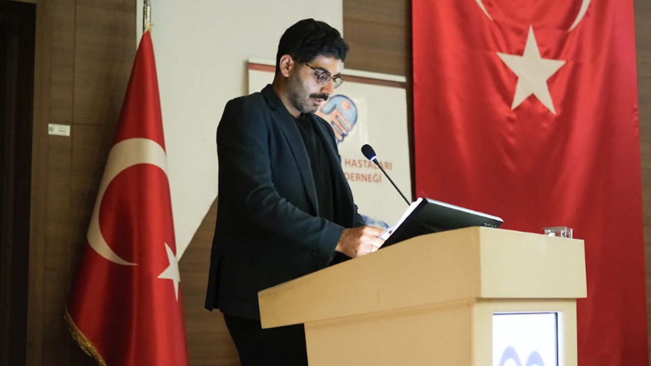 Ebuzer kaya
