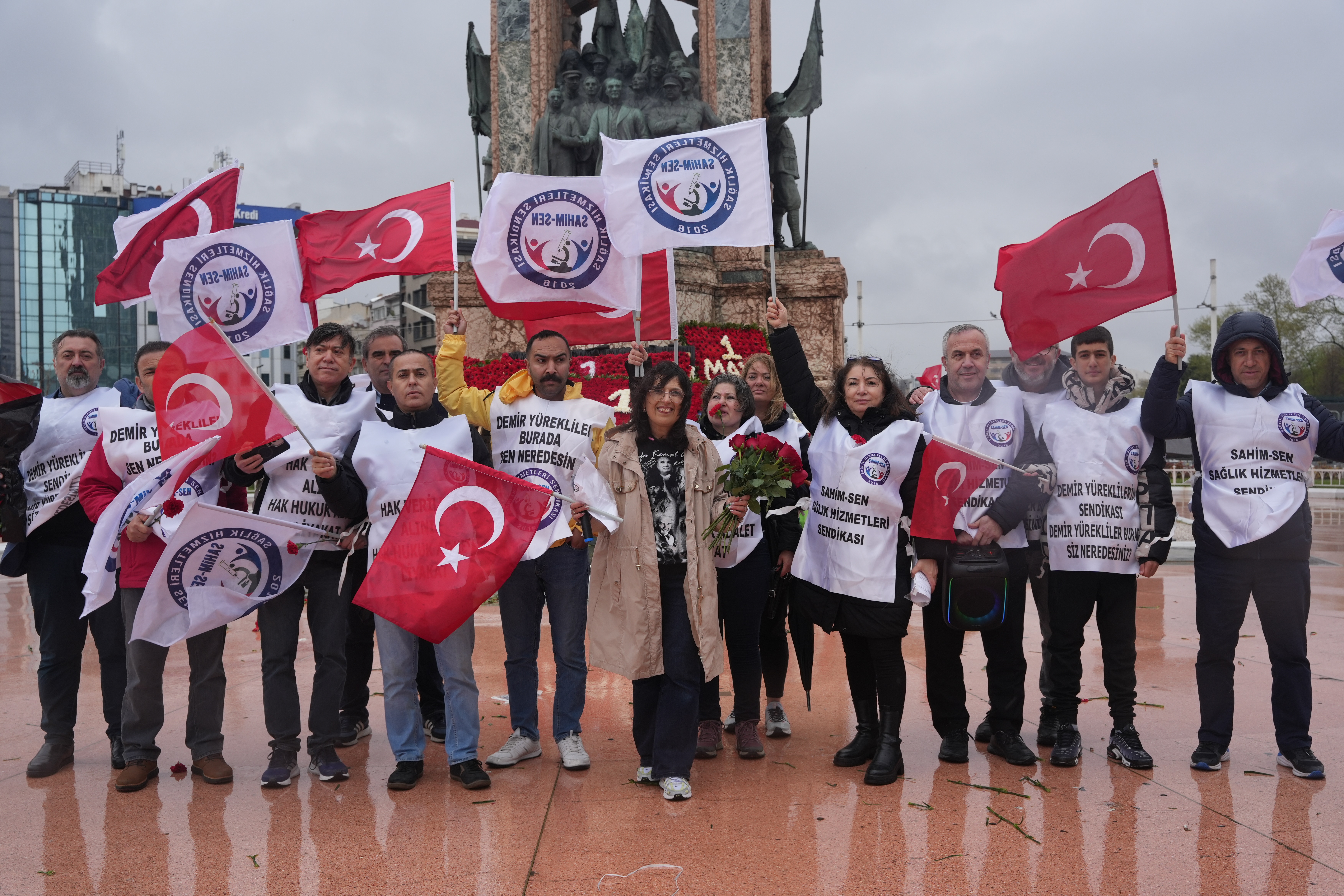 Sağlık Hizmetleri Sendikası (SAHİM-SEN) Genel Başkanı Özlem Akarken